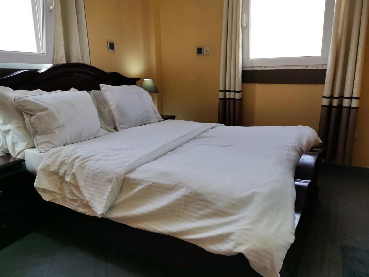 Residence Hoteliere Mb-202 C Douala Exterior foto