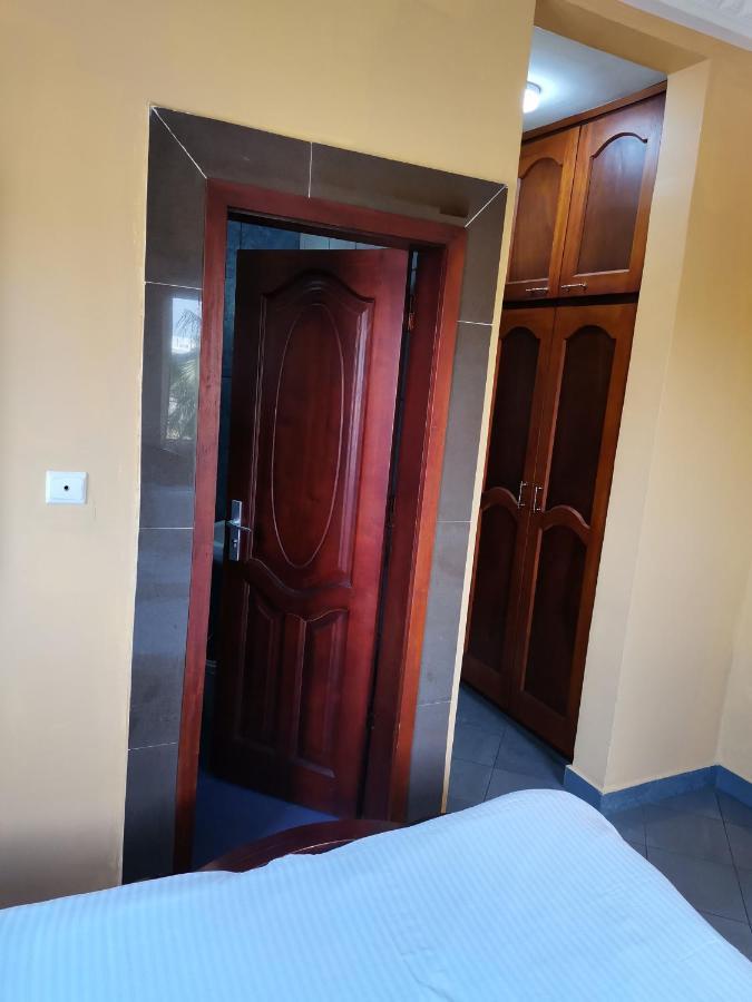 Residence Hoteliere Mb-202 C Douala Exterior foto