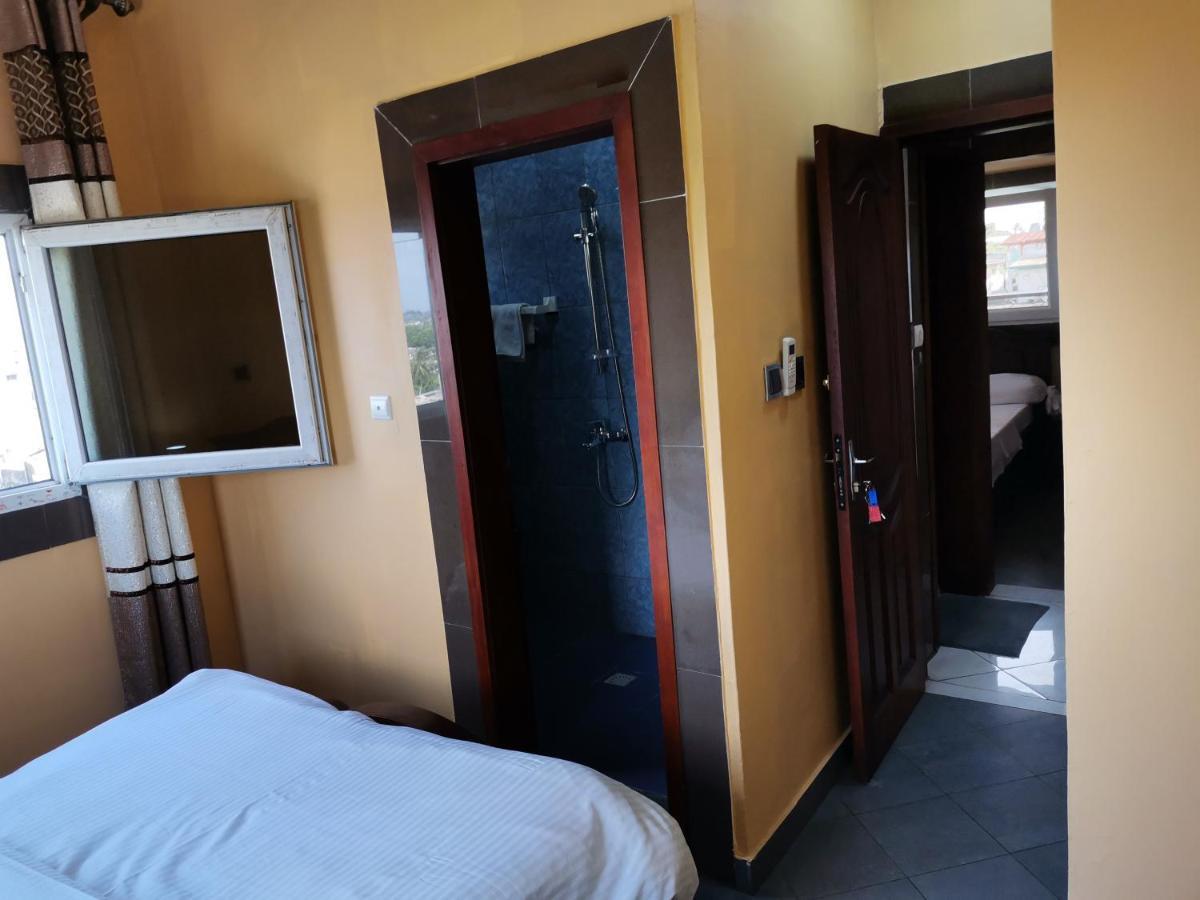 Residence Hoteliere Mb-202 C Douala Exterior foto