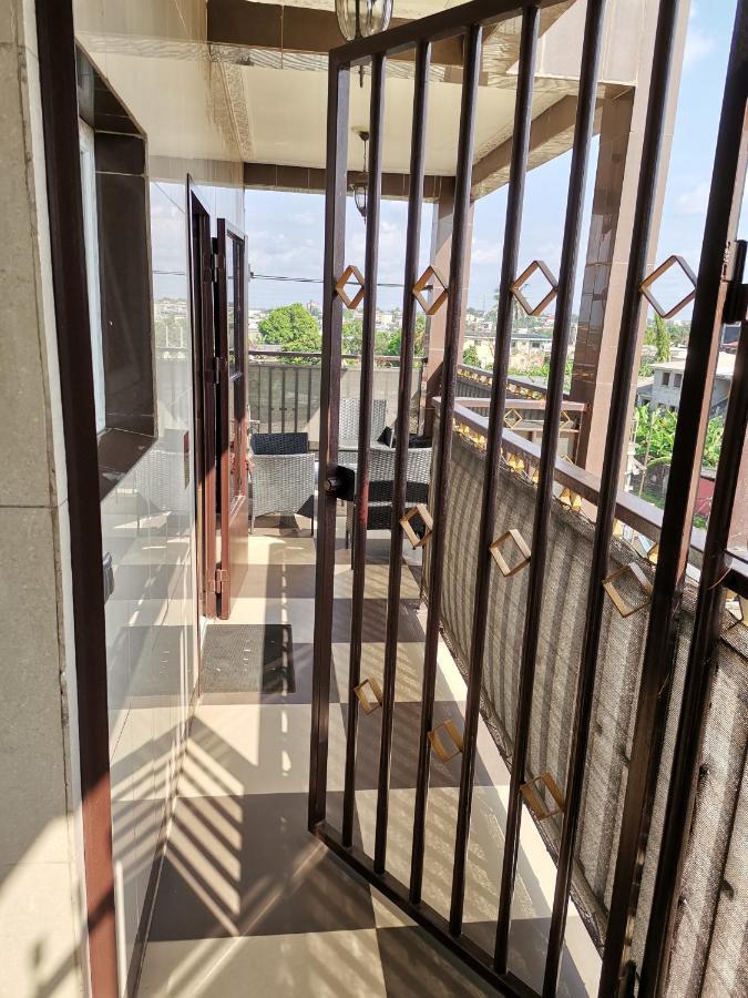 Residence Hoteliere Mb-202 C Douala Exterior foto